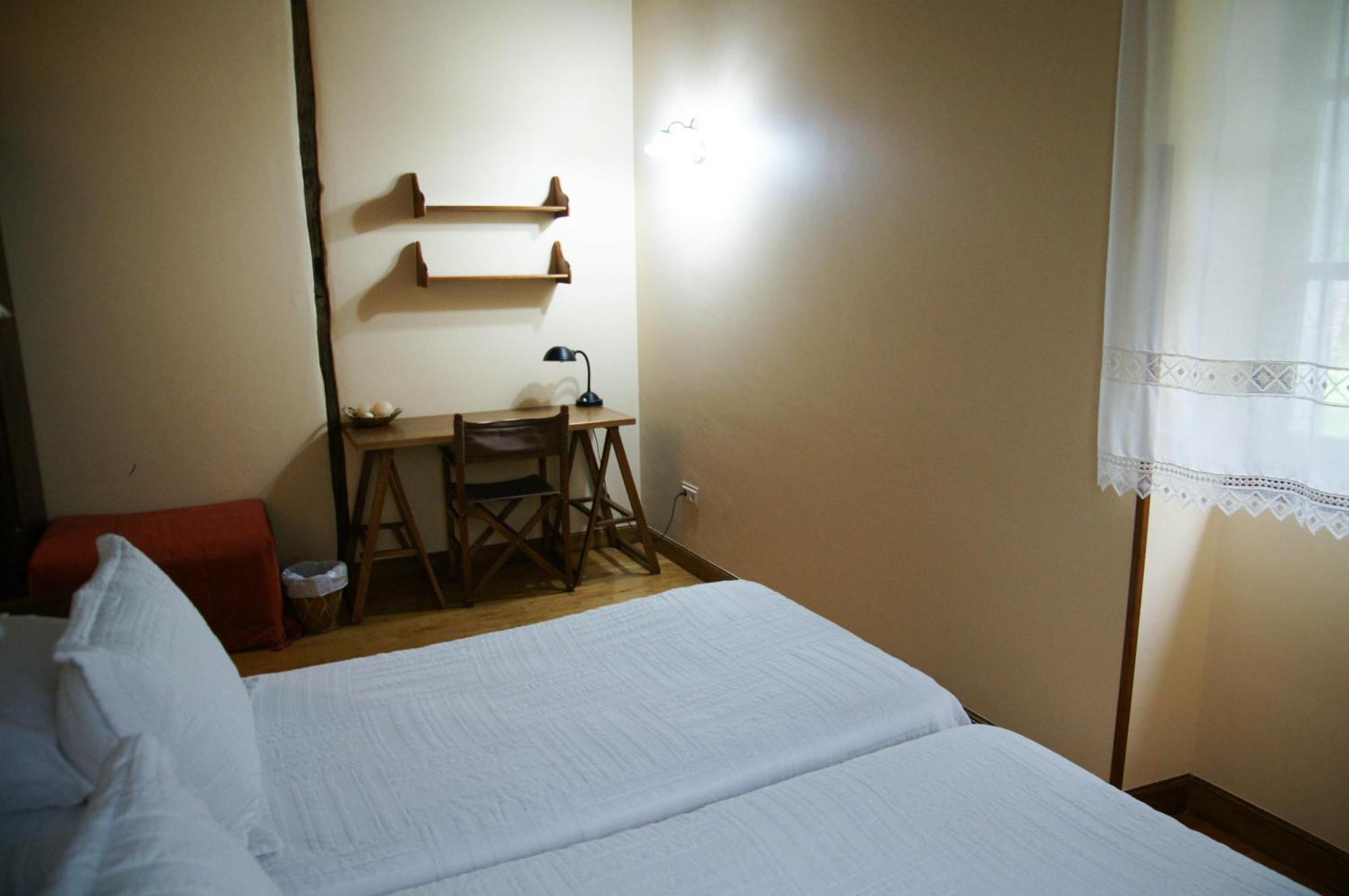 Hotel Rural Irigoienea Urdax Quarto foto